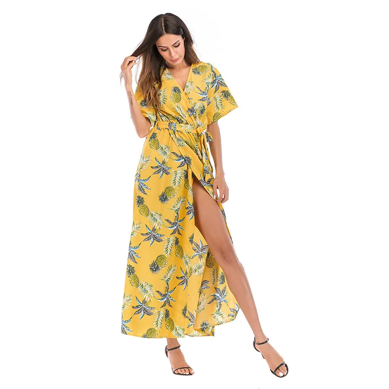 Summer Women's Short-Sleeved French Floral V-neck Dress Women's Beach Vacation European and American
Summer Women's Short-Sleeved French Floral V-neck Dress Women's Beach Vacation European and American
