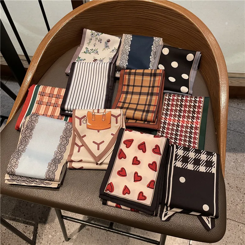 New Fashion Printed Headband Ribbon Ladies Striped Flower Silk Headdress Hair Braid Ponytail Bow Tie Silk Hairband Headdress
New Fashion Printed Headband Ribbon Ladies Striped Flower Silk Headdress Hair Braid Ponytail Bow Tie Silk Hairband Headdress