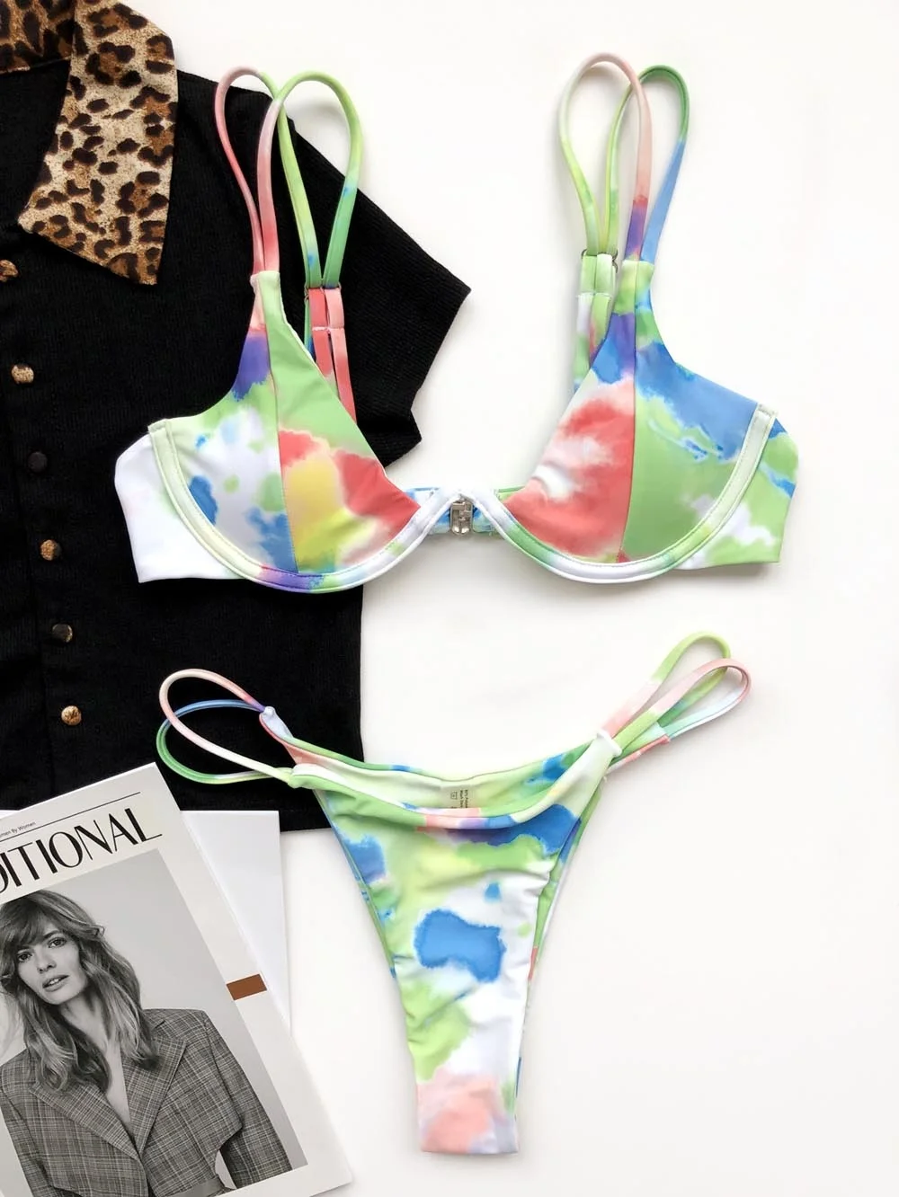New 2021 Print Push Up Bikini Women Swimwear Female Swimsuit Two-pieces Bikini set V-Bar Thong Bather Bathing Suit Swim
New 2021 Print Push Up Bikini Women Swimwear Female Swimsuit Two-pieces Bikini set V-Bar Thong Bather Bathing Suit Swim