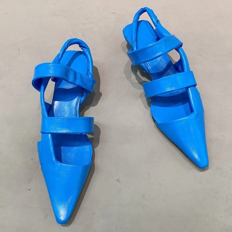 Women's Shoes 
Women's Shoes