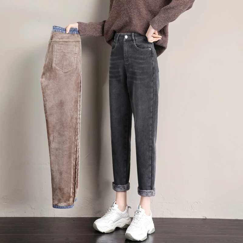 

Зимние джинсы для женщин, бархатные плотные теплые джинсовые брюки с высокой талией, флисовые джинсы для мам, мешковатые винтажные широкие ...
