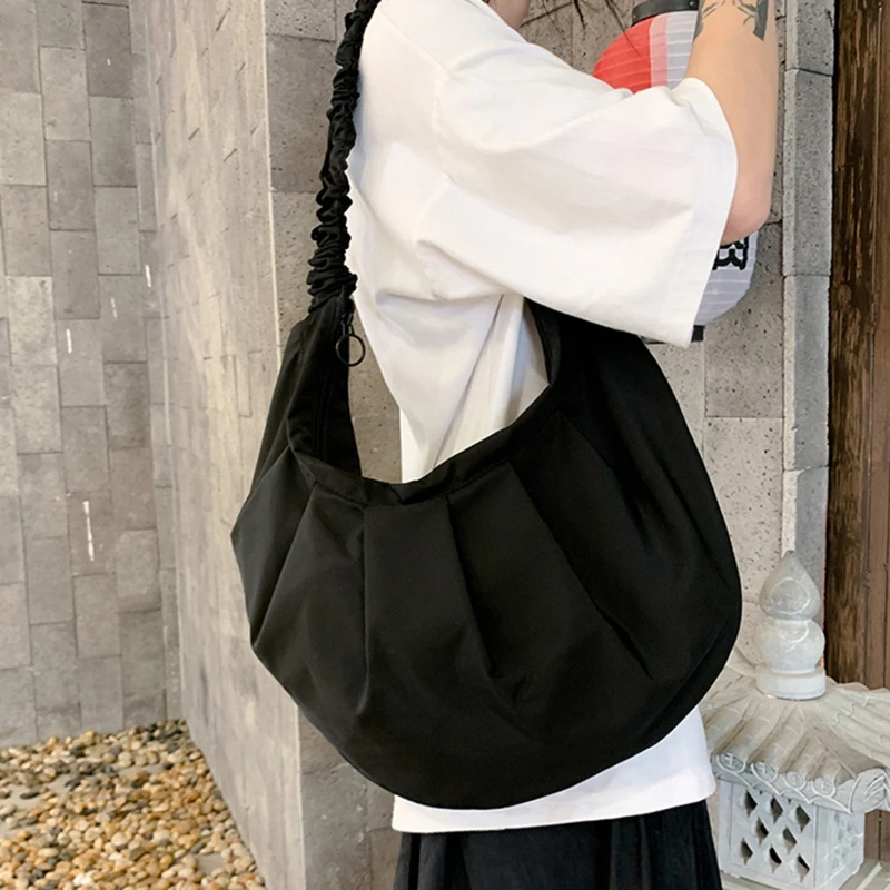 2022 Large Capacity Nylon Cross Bags For Ladies Half Moon Women Simple Shoulder Bags Fashion Light Handbags For Summer
2022 Large Capacity Nylon Cross Bags For Ladies Half Moon Women Simple Shoulder Bags Fashion Light Handbags For Summer