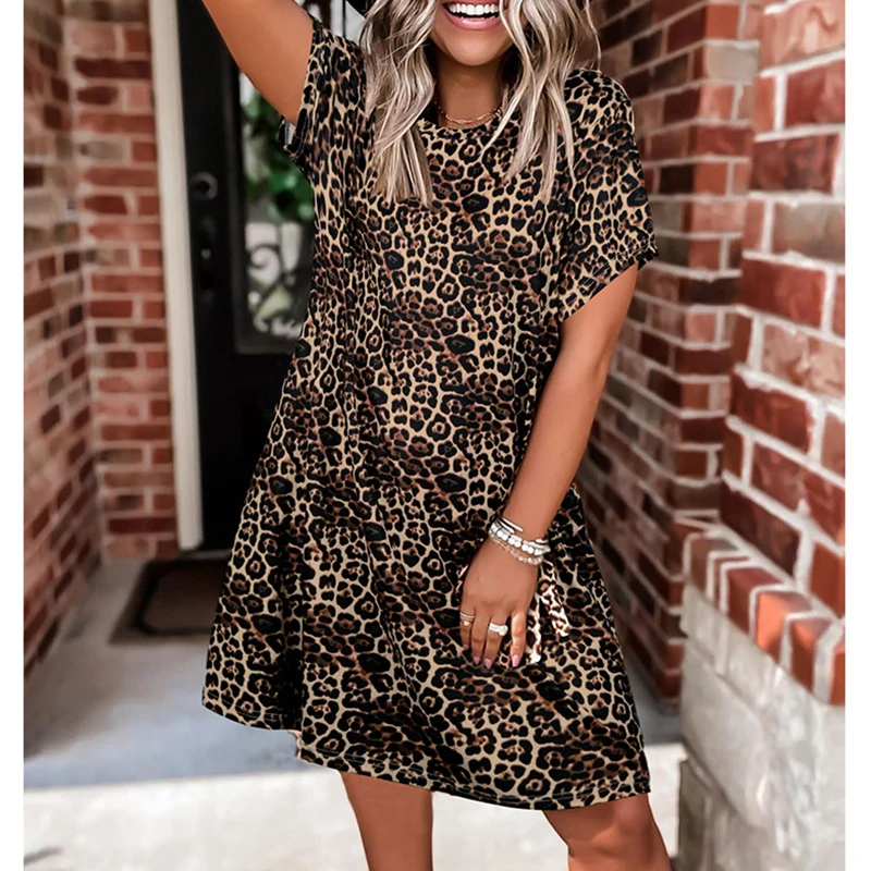 Hot summer women's spot round neck leopard print short-sleeved Woman O Neck Dresses For Robe 2021 Free Shipping
Hot summer women's spot round neck leopard print short-sleeved Woman O Neck Dresses For Robe 2021 Free Shipping