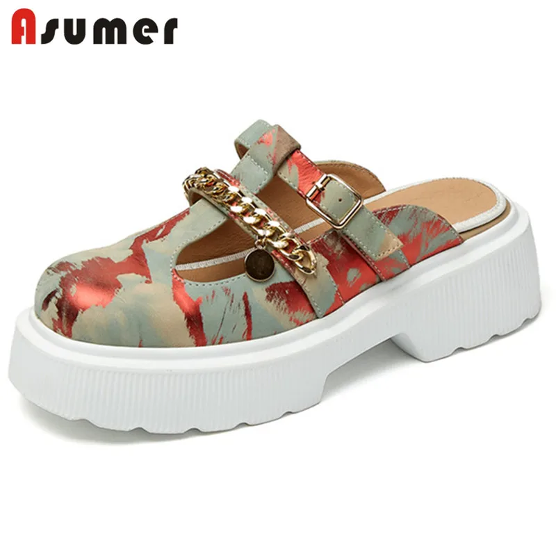 Asumer 2021 New Arrive Slipper Women Shoes Print Graffiti Casual Shoes Round Toe Chain Fashion Low Heel Platform Slipper Women
Asumer 2021 New Arrive Slipper Women Shoes Print Graffiti Casual Shoes Round Toe Chain Fashion Low Heel Platform Slipper Women