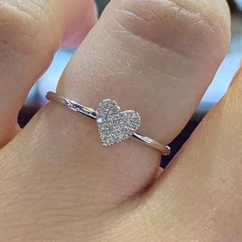 Milangirl Exquisite Love Heart Shaped Wedding Ring Mirco Paved CZ Zircon Crystal Rhinestone Women Luxury Engagement Jewelry
Milangirl Exquisite Love Heart Shaped Wedding Ring Mirco Paved CZ Zircon Crystal Rhinestone Women Luxury Engagement Jewelry