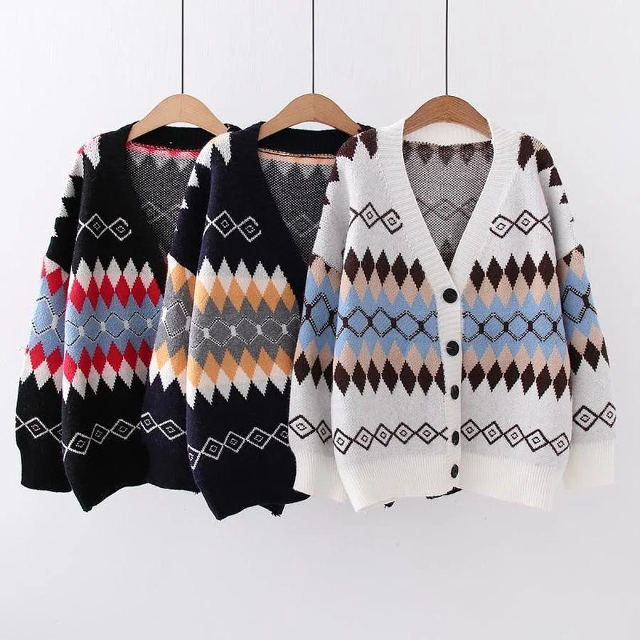 2021 New Autumn and Winter Diamond Jacquard Student Fresh Knitted Sweater Cardigan Women's College Style V-neck Loose Top Coat
2021 New Autumn and Winter Diamond Jacquard Student Fresh Knitted Sweater Cardigan Women's College Style V-neck Loose Top Coat