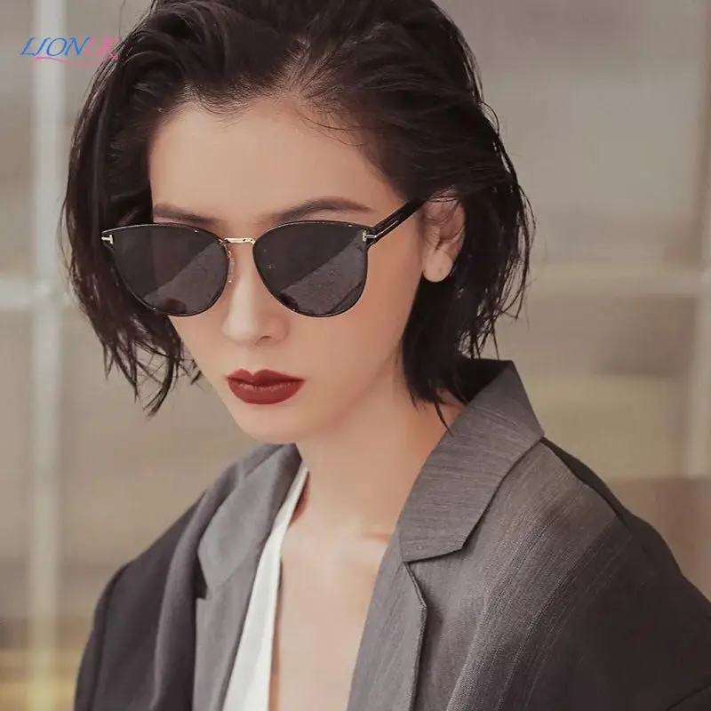 LIONLK Fashion Retro Style Cat Eye Polarized Sunglasses Luxury Women Men Round Anti-Glare UV400 Driver 2021Hot Black Pink White
LIONLK Fashion Retro Style Cat Eye Polarized Sunglasses Luxury Women Men Round Anti-Glare UV400 Driver 2021Hot Black Pink White
