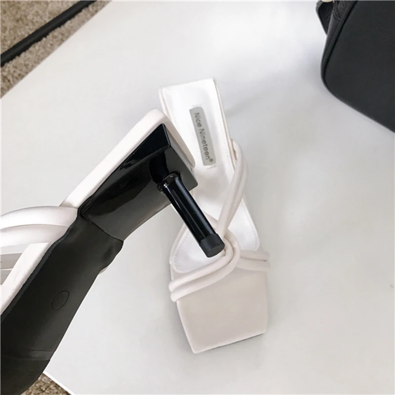 2021 Summer Women Slipper Fashion Narrow Band Ladies Sandal Shoes Elegant Thin High Heel Casual Outdoor Dress Slides Flip Flops
2021 Summer Women Slipper Fashion Narrow Band Ladies Sandal Shoes Elegant Thin High Heel Casual Outdoor Dress Slides Flip Flops