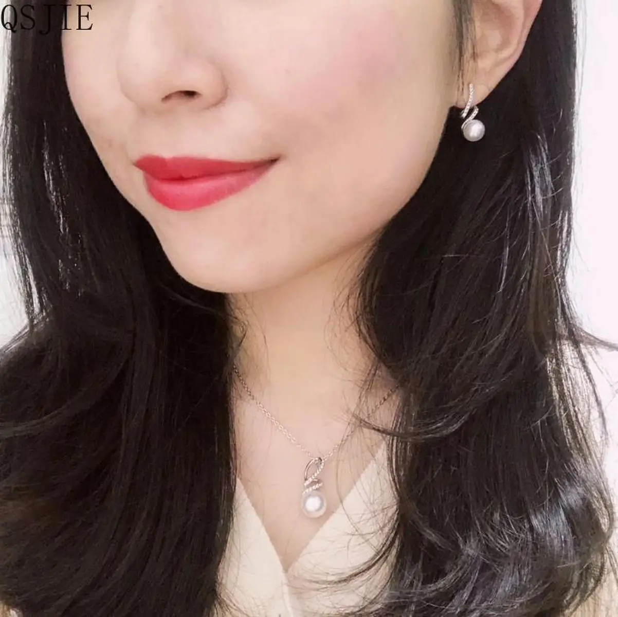 SWA Fashion Jewelry, Delicate Pearl, Attractive Earrings For Women, A Charming Gift For Friends
SWA Fashion Jewelry, Delicate Pearl, Attractive Earrings For Women, A Charming Gift For Friends