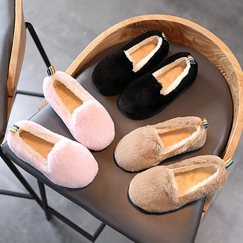 New Children's Cotton-padded Shoes Baby Plus Velvet Thick Warm Peas Shoes Macaron Color Casusl Plush Shoes Winter
New Children's Cotton-padded Shoes Baby Plus Velvet Thick Warm Peas Shoes Macaron Color Casusl Plush Shoes Winter