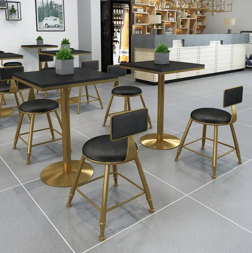 Iron table breakfast coffee shop table and chair combination dessert Hamburg milk tea shop solid wood table
Iron table breakfast coffee shop table and chair combination dessert Hamburg milk tea shop solid wood table