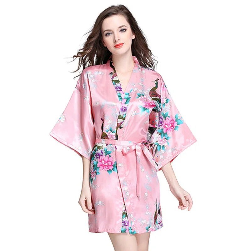 New Pajamas Women Silk Pajamas Ladies Summer Middle-Sleeve Nightgown Ice Silk Plus Size Kimono Women Home Service Dress Robe 
New Pajamas Women Silk Pajamas Ladies Summer Middle-Sleeve Nightgown Ice Silk Plus Size Kimono Women Home Service Dress Robe