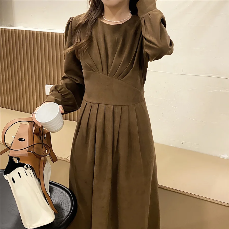 SuperAen French Retro Design Pleated O Neck A Line Solid Casual Waist Slim Woman Dress
SuperAen French Retro Design Pleated O Neck A Line Solid Casual Waist Slim Woman Dress