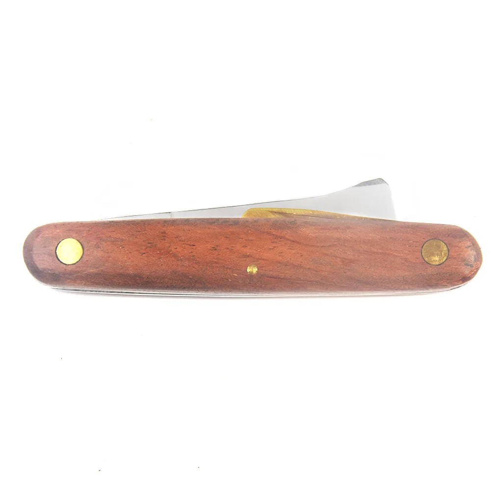 Garden Tool Grafting Scissors Tree Foldable Ergonomics Cutting Undergrowth Wooden Handle Durable Pruning Seedling Trimming Twigs 
Garden Tool Grafting Scissors Tree Foldable Ergonomics Cutting Undergrowth Wooden Handle Durable Pruning Seedling Trimming Twigs