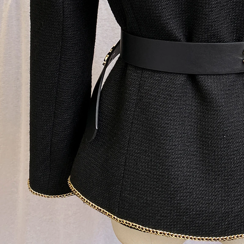 TWOTWINSTYLE Patchwork Chain Pearl Coat For Women V Neck Long Sleeve High Waist With Sashes Mini Jackets Female Fashion New Tide 
TWOTWINSTYLE Patchwork Chain Pearl Coat For Women V Neck Long Sleeve High Waist With Sashes Mini Jackets Female Fashion New Tide