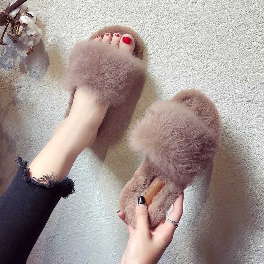 Slippers Women Plush Slides Fluffy Home Shoes Ladies Flip Flops with Faux Fur Indoor Floor Sliders Female Sandal Pantuflas 2020
Slippers Women Plush Slides Fluffy Home Shoes Ladies Flip Flops with Faux Fur Indoor Floor Sliders Female Sandal Pantuflas 2020