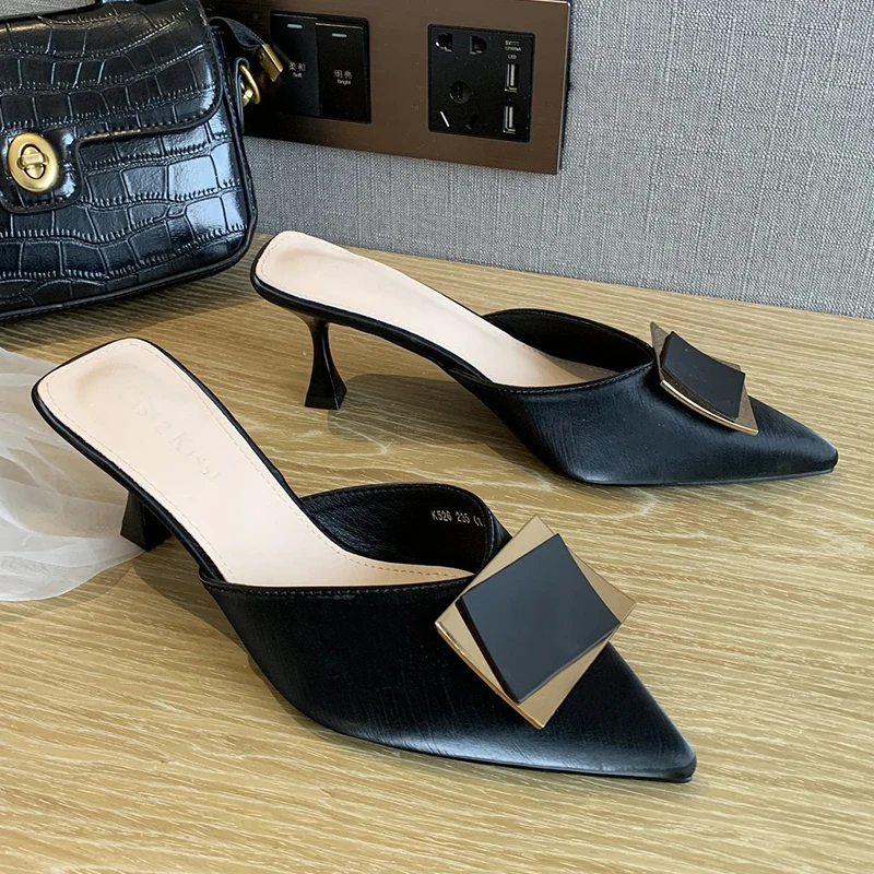 Women Mules Shoes Pointed Toe High Heels Beige Leather Slippers Ladies 2021 Spring Summer Women Fashion Elegant Mules Slippers 
Women Mules Shoes Pointed Toe High Heels Beige Leather Slippers Ladies 2021 Spring Summer Women Fashion Elegant Mules Slippers