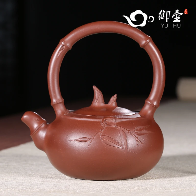 pot of yixing are recommended by pure manual teapot high-capacity undressed ore bamboo girder purple clay pot of tea
pot of yixing are recommended by pure manual teapot high-capacity undressed ore bamboo girder purple clay pot of tea