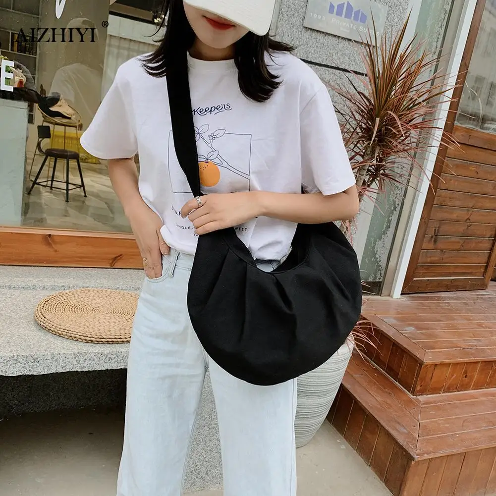 Canvas Crossbody Bag Women Large Capacity Classic Elegant Crossbody Shoulder Bag Dumpling Daily Shoulder Handbag Purse
Canvas Crossbody Bag Women Large Capacity Classic Elegant Crossbody Shoulder Bag Dumpling Daily Shoulder Handbag Purse