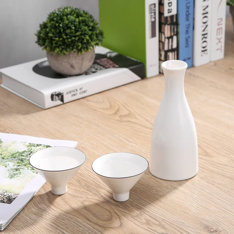 Artwork Wine Set 1 Pot 6 Cup Hats Sake Wine Set Ceramic Jug 300ml 45ml Vodka Spirits Gift Home Bar Ceramic Drinkware Decanter
Artwork Wine Set 1 Pot 6 Cup Hats Sake Wine Set Ceramic Jug 300ml 45ml Vodka Spirits Gift Home Bar Ceramic Drinkware Decanter