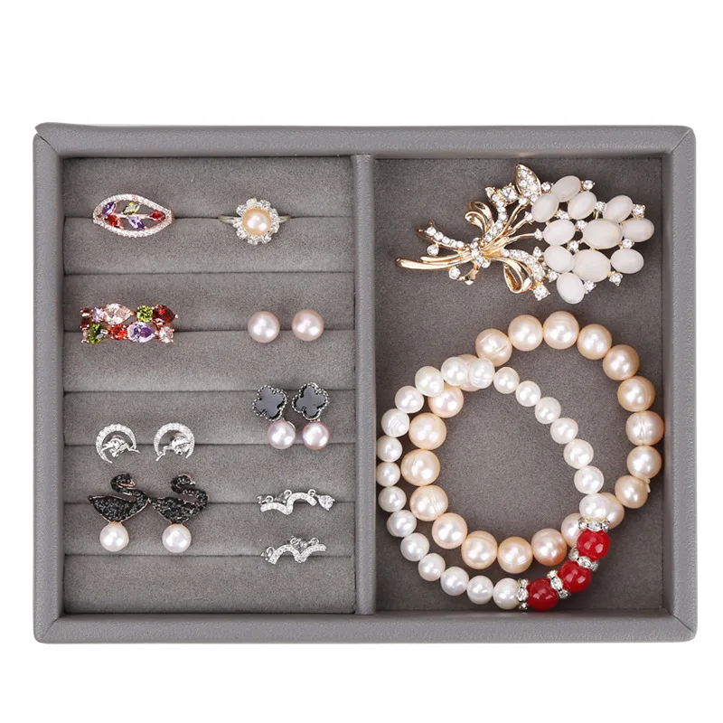 Jewelry Organizer Necklace Case Boxes Portable Jewelry Box High Capacity Leather Earring Ring Storage Zipper Jewelers Women Gift
Jewelry Organizer Necklace Case Boxes Portable Jewelry Box High Capacity Leather Earring Ring Storage Zipper Jewelers Women Gift