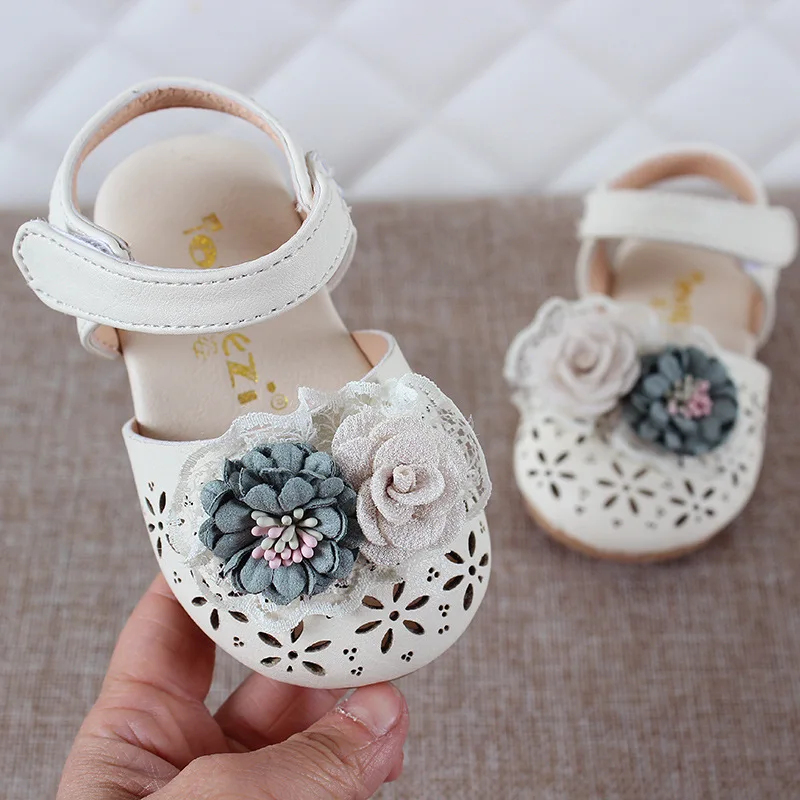 2020 Newest Summer Kids Leathers Shoes Sweet Flower Children Sandals For Girls Toddler Baby Breathable Hollow Out Shoes
2020 Newest Summer Kids Leathers Shoes Sweet Flower Children Sandals For Girls Toddler Baby Breathable Hollow Out Shoes