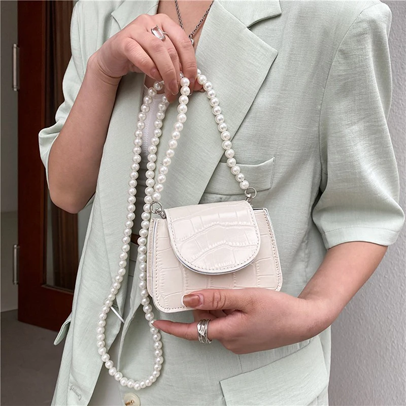 Vintage Women PU Leather Alligator Pattern Shoulder Crossbody Messenger Bag Casual Ladies Pearl Chain Solid Color Small Handbags
Vintage Women PU Leather Alligator Pattern Shoulder Crossbody Messenger Bag Casual Ladies Pearl Chain Solid Color Small Handbags