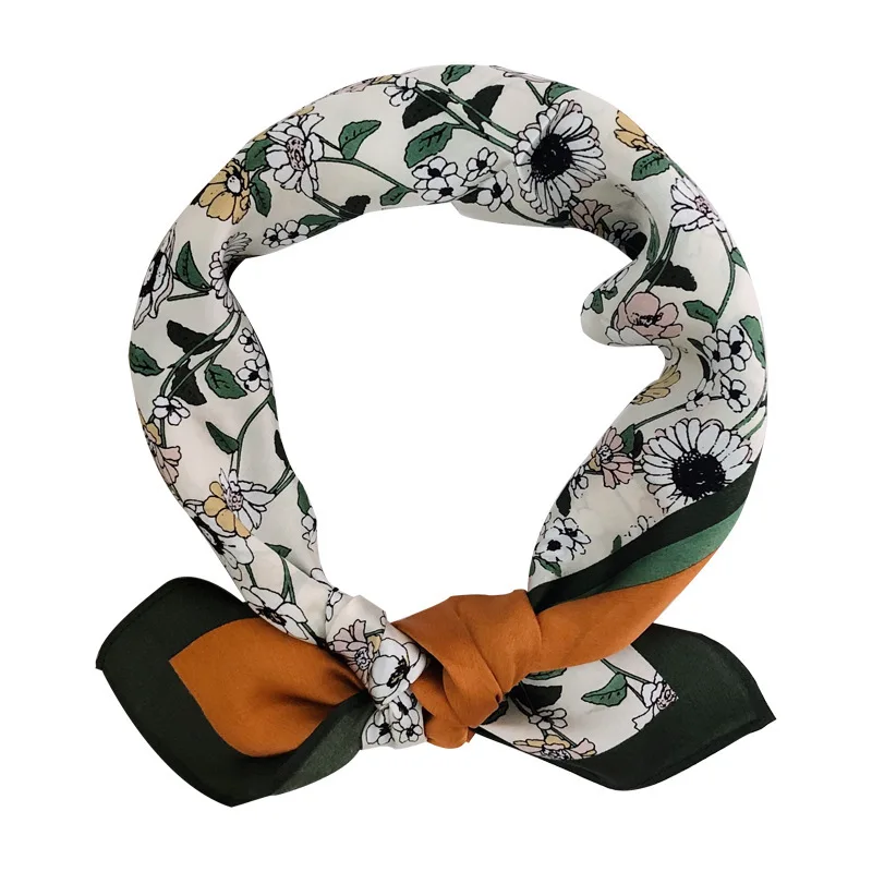 New 2020 Hijab Winter Brand 100% Silk Scarf Shawls Scarves Small Square Fashion Female Poncho Pashmina Bandana Foulard
New 2020 Hijab Winter Brand 100% Silk Scarf Shawls Scarves Small Square Fashion Female Poncho Pashmina Bandana Foulard