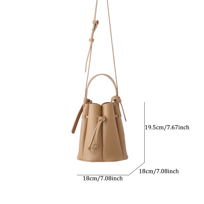 Vintage Ruched Drawstring Bucket Bag For Women Designer Handbags Luxury Pu Leather Shoulder Crossbody Bags Lady Composite Purses
Vintage Ruched Drawstring Bucket Bag For Women Designer Handbags Luxury Pu Leather Shoulder Crossbody Bags Lady Composite Purses