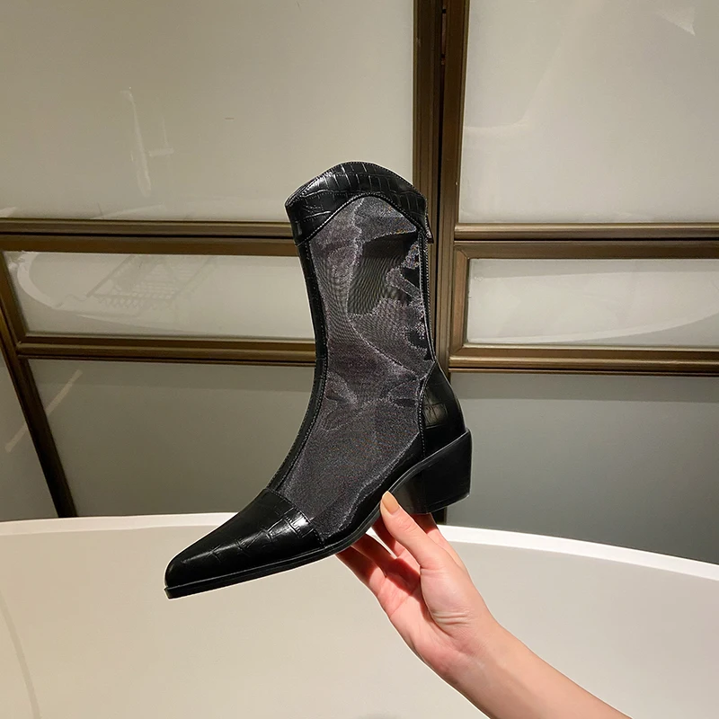 Elegant Back Zipper Summer Boots Newest Genuine Leather Pointed Toe Shoes Woman 2021 Casual High Heels Ankle Boots
Elegant Back Zipper Summer Boots Newest Genuine Leather Pointed Toe Shoes Woman 2021 Casual High Heels Ankle Boots