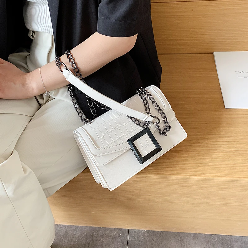 Retro Stone Pattern Small Square Bag New Solid Color Chains Crossbody Bags For Women 2020 Soft PU Leather Ladies Shoulder Bag
Retro Stone Pattern Small Square Bag New Solid Color Chains Crossbody Bags For Women 2020 Soft PU Leather Ladies Shoulder Bag