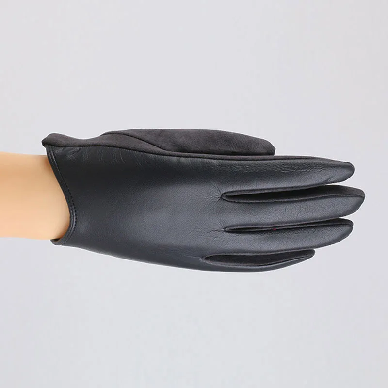 New Suede Leather Plush Lined 1 Pairs Driving Gloves Touch Screen Solid Color Windproof Women Gloves Full Fingers PU Leather
New Suede Leather Plush Lined 1 Pairs Driving Gloves Touch Screen Solid Color Windproof Women Gloves Full Fingers PU Leather