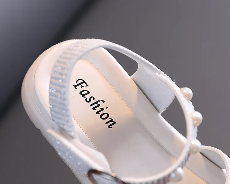 Summer Girls Casual Sandals Rhinestone Bow Princess Beach Shoes Roman Shoes Children's Shoes
Summer Girls Casual Sandals Rhinestone Bow Princess Beach Shoes Roman Shoes Children's Shoes