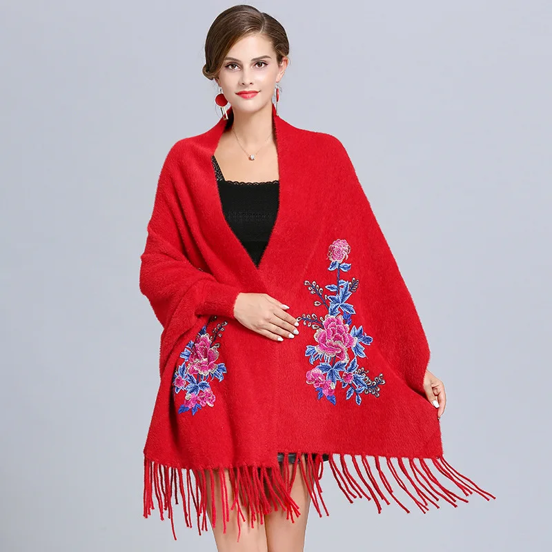 2019 Female Oversize Tassel Knitted Scarf Winter Warm Mink Velvet Embroidered Floral Poncho Women Long Sleeve Vintage Shawl
2019 Female Oversize Tassel Knitted Scarf Winter Warm Mink Velvet Embroidered Floral Poncho Women Long Sleeve Vintage Shawl