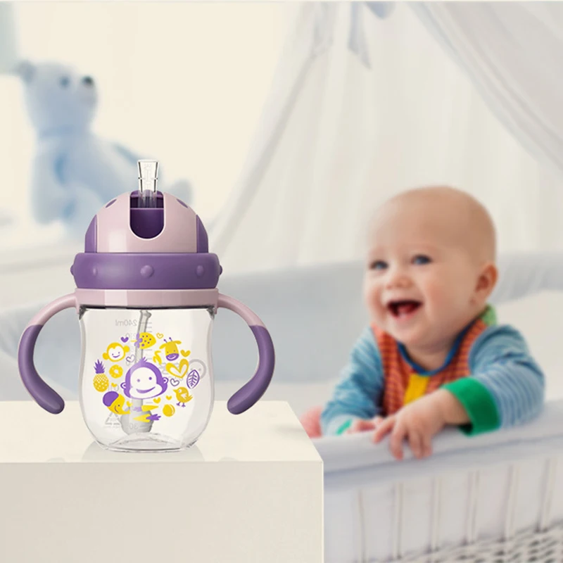 Baby Bottle Sippy Water Drink Cup for Newborn Learning Straw Water Bottle Straw Gravity Ball Wide Mouth Kid Drinking Milk Bottle
Baby Bottle Sippy Water Drink Cup for Newborn Learning Straw Water Bottle Straw Gravity Ball Wide Mouth Kid Drinking Milk Bottle