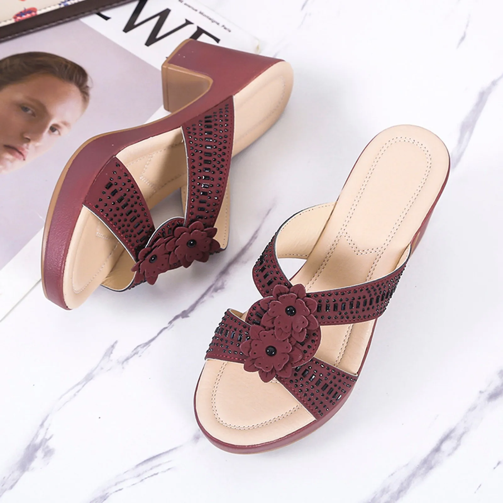 Casual Fashion Women's Shoes Breathable Chunky Heels Outdoor Leisure Slippers Summer Open Toe High Heels Female Sandalias
Casual Fashion Women's Shoes Breathable Chunky Heels Outdoor Leisure Slippers Summer Open Toe High Heels Female Sandalias