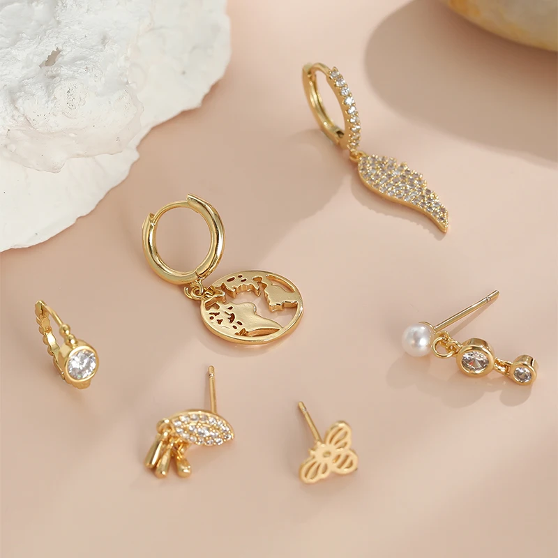 6pcs/set Gold Small Hoop Earrings for Women Pearl Bee Stud Earrings Wing Dangle Earrings Fashion Party Birthday Jewelry Gift 
6pcs/set Gold Small Hoop Earrings for Women Pearl Bee Stud Earrings Wing Dangle Earrings Fashion Party Birthday Jewelry Gift