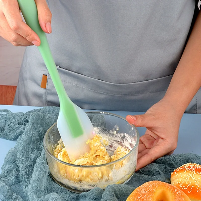 Multifunctional Translucent Integrated Scraper Cream Spatula Cake Spatula Egg Flour Mixer Kitchen Household Pastry Baking Tools
Multifunctional Translucent Integrated Scraper Cream Spatula Cake Spatula Egg Flour Mixer Kitchen Household Pastry Baking Tools