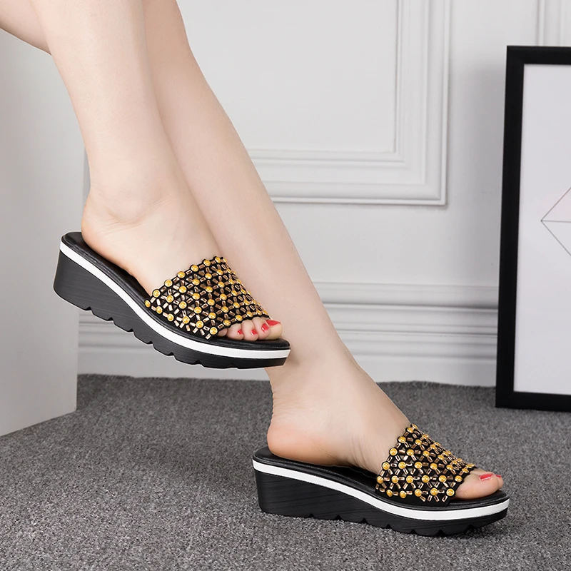 YAERNI2020 summer women platform slippers slides sandals shoes lace-up crystal flip-flop wedge heel sandals
YAERNI2020 summer women platform slippers slides sandals shoes lace-up crystal flip-flop wedge heel sandals