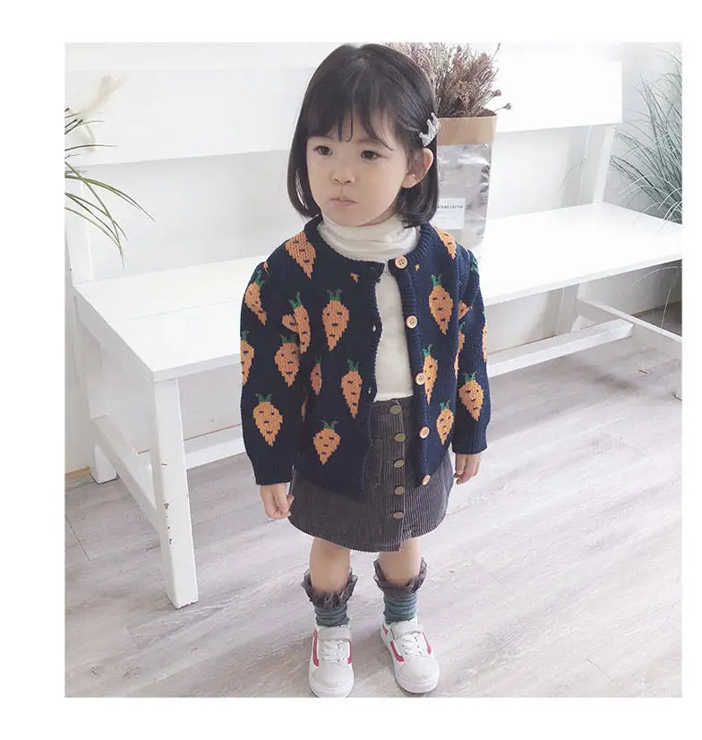 Детский кардиган Повседневный свитер для девочек с принтом морковки Модный