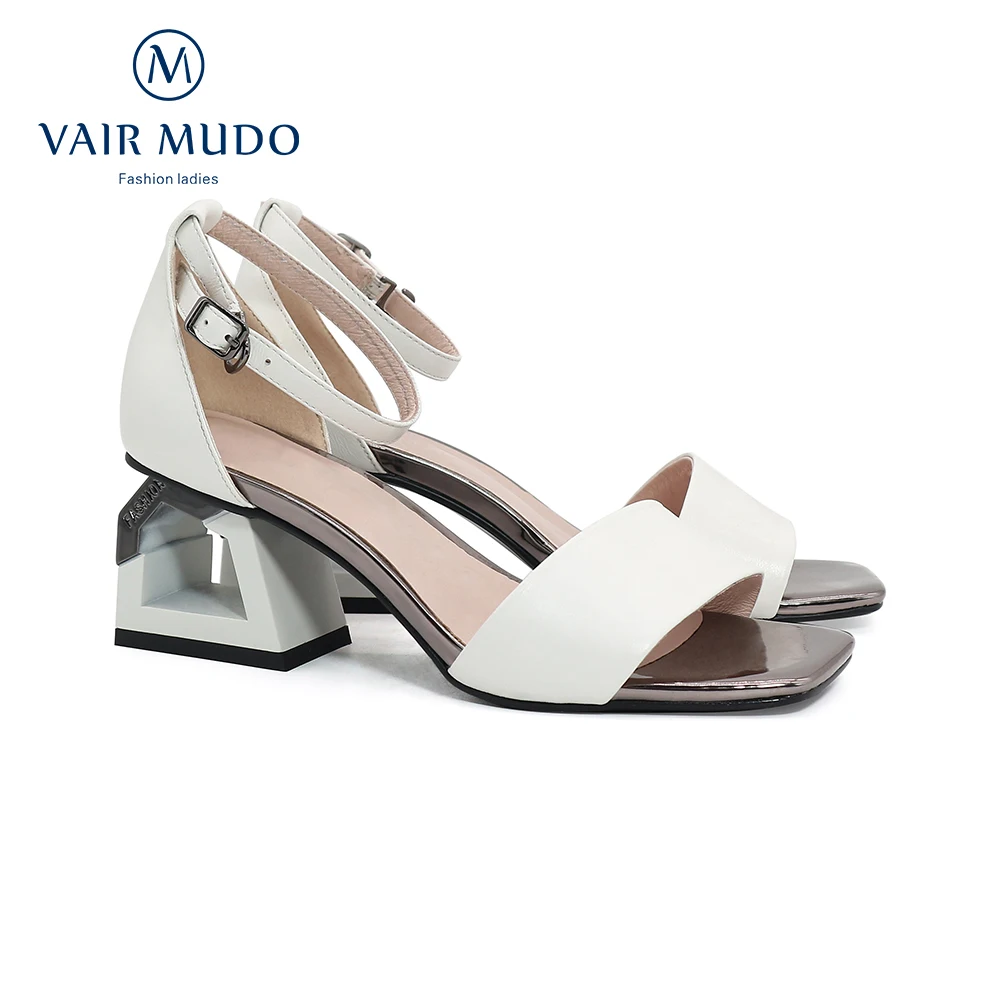 VAIR MUDO 2021 Women‘s Summer Sandals Shoes Elegant Thick Heel Genuine Leather Fretwork Heels High Quality Female White ShoesLX9
VAIR MUDO 2021 Women‘s Summer Sandals Shoes Elegant Thick Heel Genuine Leather Fretwork Heels High Quality Female White ShoesLX9