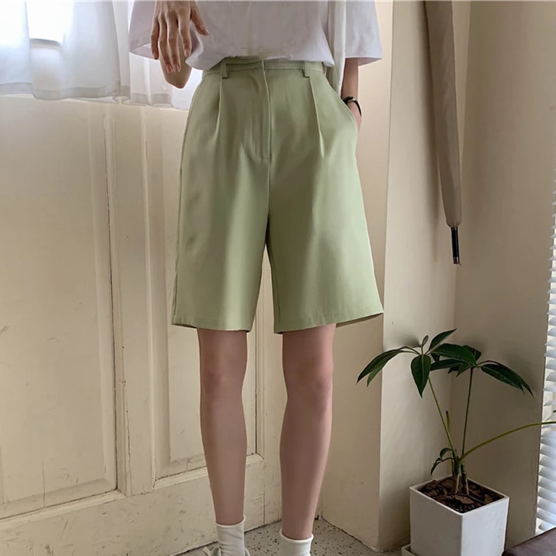 Wide Leg Woman Shorts Summer Chic High Waist Harajuku Spring Summer New Office Lady Shorts Black Fashion
Wide Leg Woman Shorts Summer Chic High Waist Harajuku Spring Summer New Office Lady Shorts Black Fashion