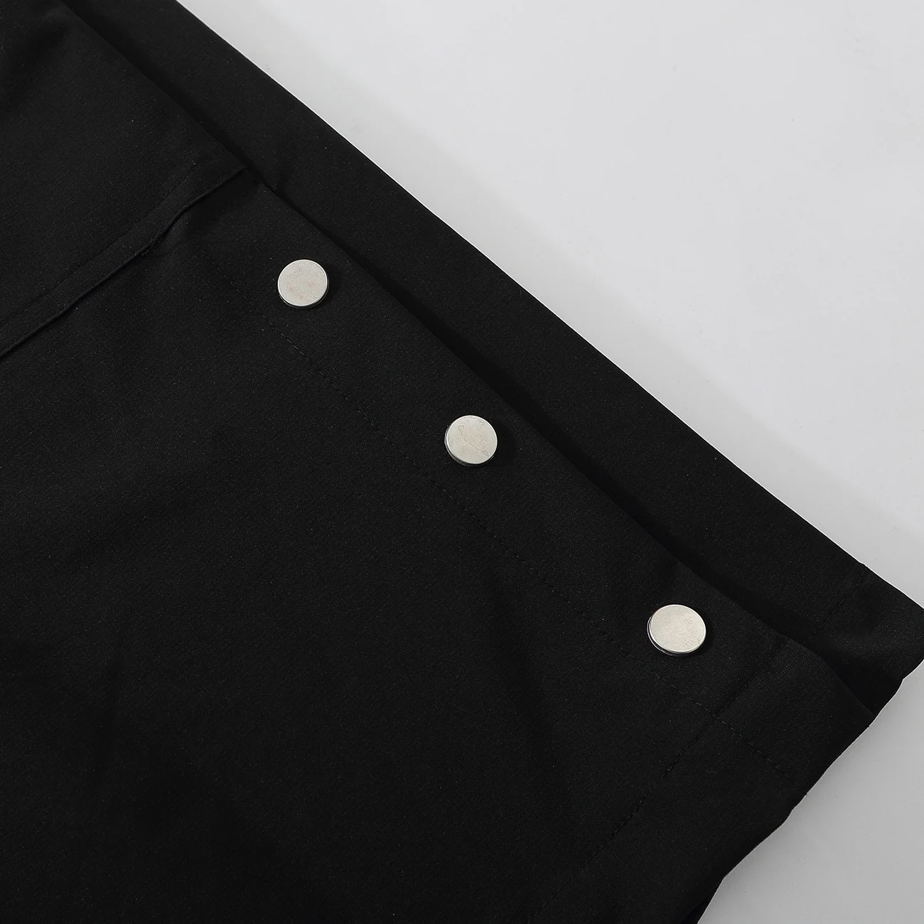 Harajuku Shorts Side Snap Button Baggy Short Pants Streetwear Men Summer Knee Length Jogging Hip Hop Fashion Trousers
Harajuku Shorts Side Snap Button Baggy Short Pants Streetwear Men Summer Knee Length Jogging Hip Hop Fashion Trousers