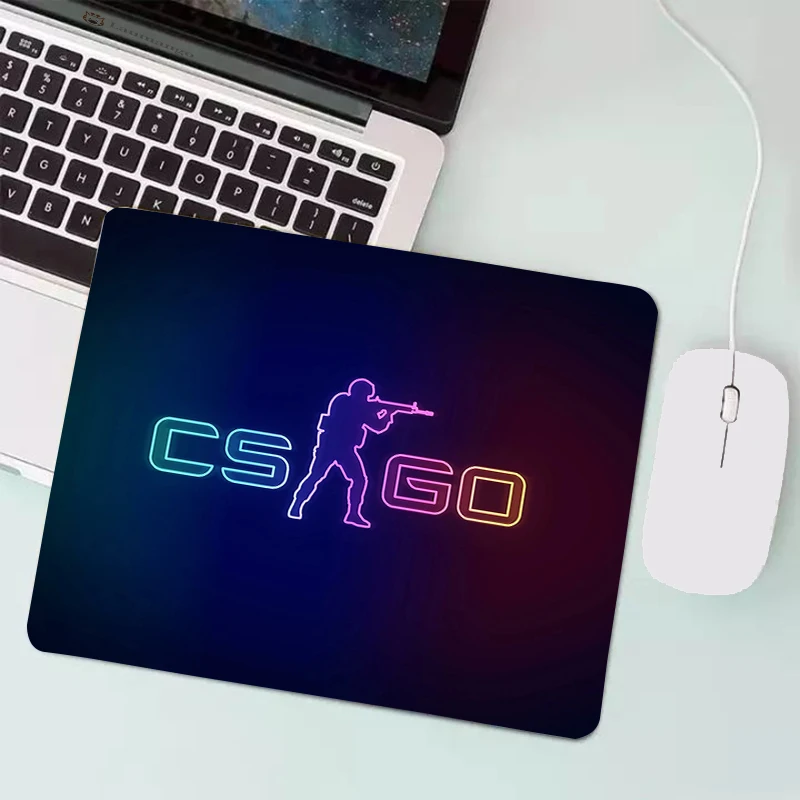 Gaming Small Mouse Pad Gamer Keyboard Anime Mouse Pad Varmilo PC Gamer Cabinet Rug Gamers Accessories Mausepad CSGO Gun Desk Mat
Gaming Small Mouse Pad Gamer Keyboard Anime Mouse Pad Varmilo PC Gamer Cabinet Rug Gamers Accessories Mausepad CSGO Gun Desk Mat