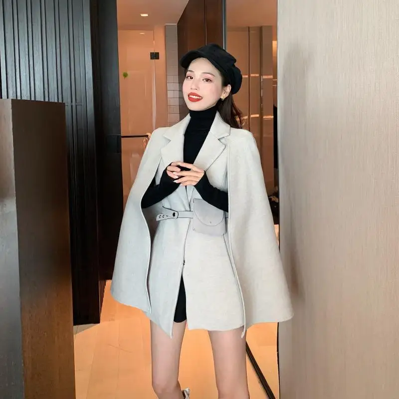 Women's Cloak Coat Retro Woolen Coat Women's Autumn And Winter Loose Cloak Coat Beige Black
Women's Cloak Coat Retro Woolen Coat Women's Autumn And Winter Loose Cloak Coat Beige Black