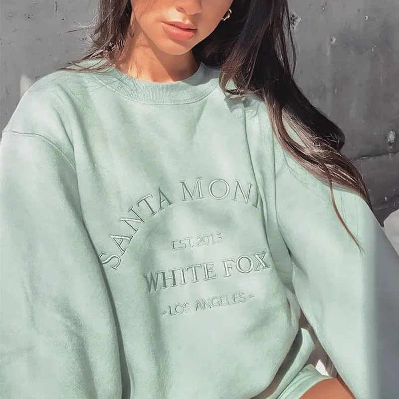 Light Green Vintage Letters Embroidered Crewneck Sweatshirt Women Winter Tops Oversized Girls Streetwear New Korean Pullovers
Light Green Vintage Letters Embroidered Crewneck Sweatshirt Women Winter Tops Oversized Girls Streetwear New Korean Pullovers