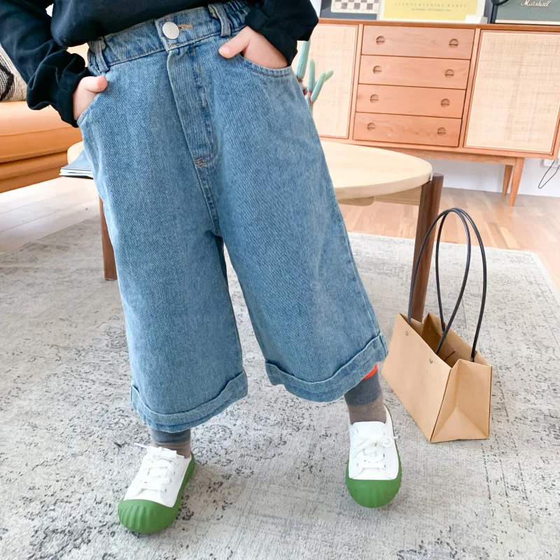 Spring Autumn girls fashion wide leg denim pants children casual loose denim pant 1-6Y
Spring Autumn girls fashion wide leg denim pants children casual loose denim pant 1-6Y
