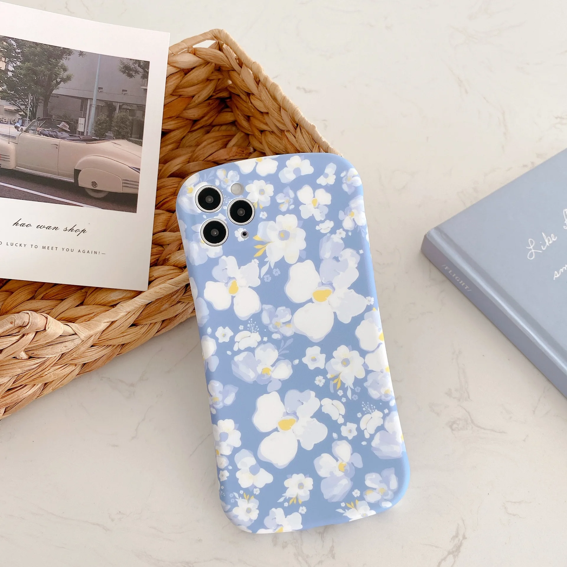 Summer sweet girls White flowers Phone Case For iPhone 11 Pro Max case Cute soft cover For iPhone XS XR X 7 8 Plus 7Plus SE Case
Summer sweet girls White flowers Phone Case For iPhone 11 Pro Max case Cute soft cover For iPhone XS XR X 7 8 Plus 7Plus SE Case