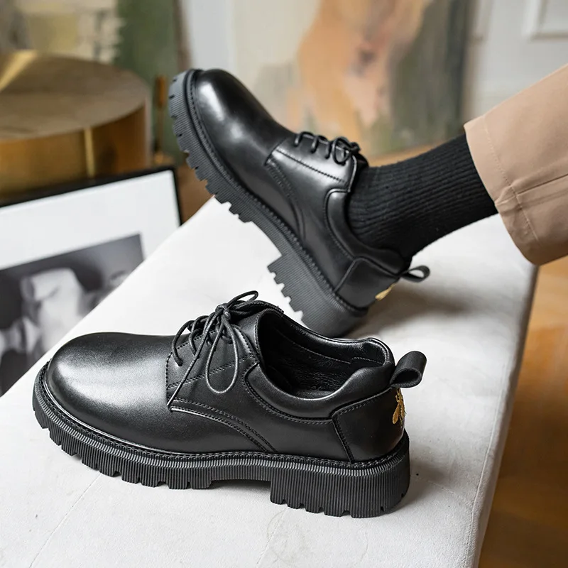 Men's shoes 2021 new trendy shoes soft sole casual leather shoes thick-soled Korean version of wild big head tooling shoes men
Men's shoes 2021 new trendy shoes soft sole casual leather shoes thick-soled Korean version of wild big head tooling shoes men
