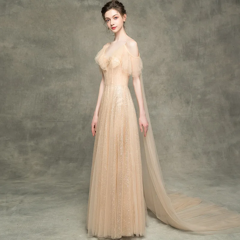 Champagne Gold Spaghetti Strap A Line Evening Dress Sexy V Neck Off Shoulder Backless Shining Female Banquet Long Dress
Champagne Gold Spaghetti Strap A Line Evening Dress Sexy V Neck Off Shoulder Backless Shining Female Banquet Long Dress